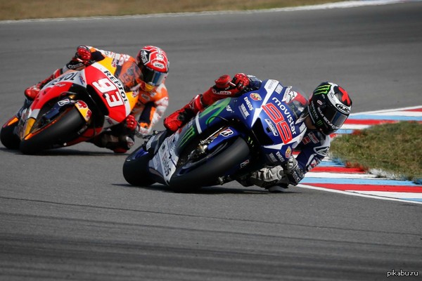 Под острым углом ...