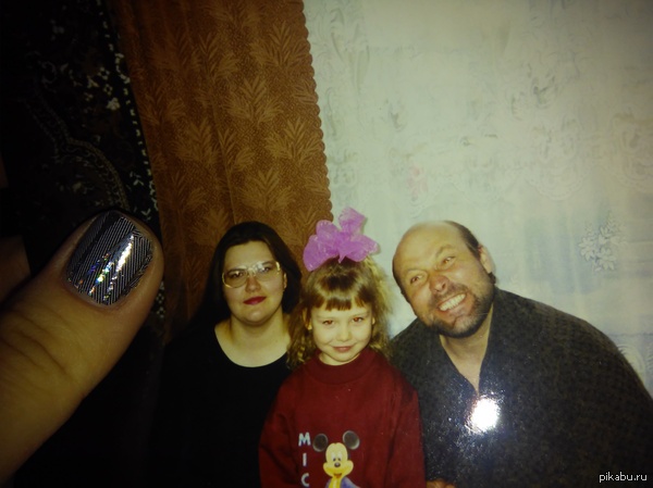 I'm flipping through an old family album... - My, Family photo, Memes