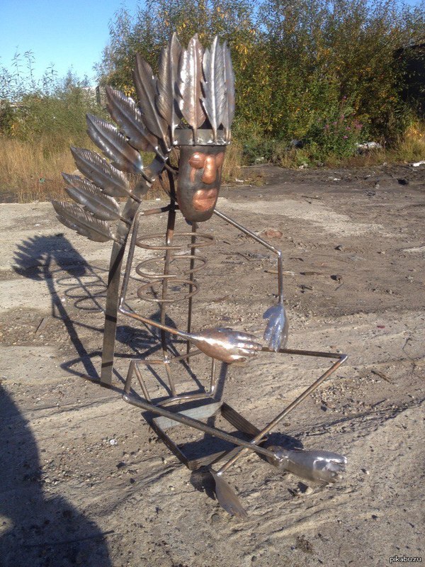 Настоящему индейцу и недоделанному ништяк на солнышке.