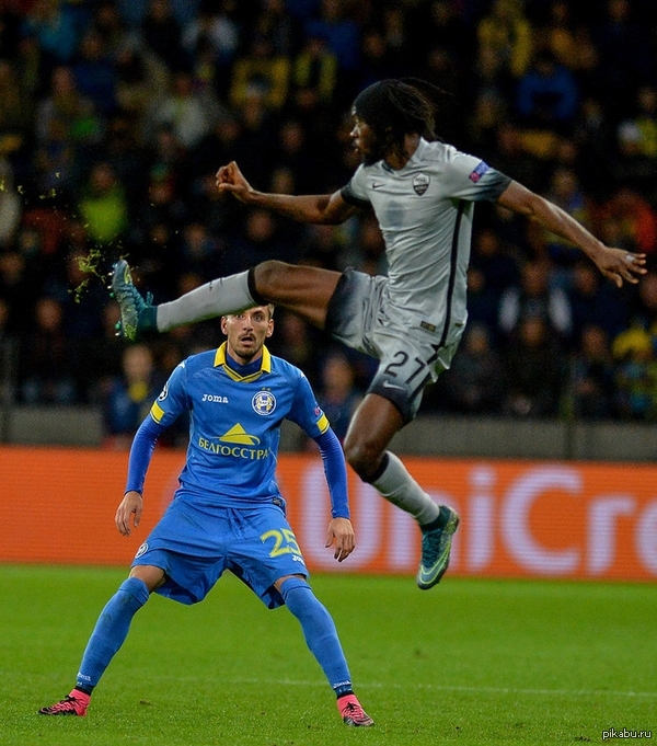 Обработайте фото, пожалуйста ©