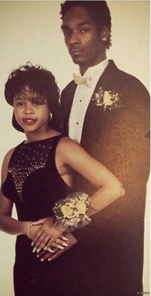 Snoop Dogg (настоящее имя Calvin Cordozar Broadus, Jr.). Фото с выпускного.