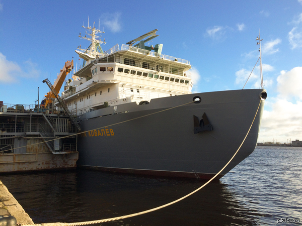 Морской транспорт вооружения "Академик Ковалёв"