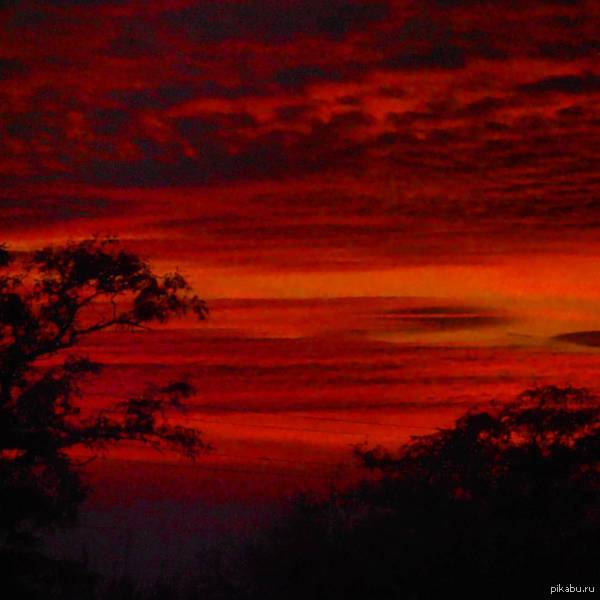 Небо Мордора