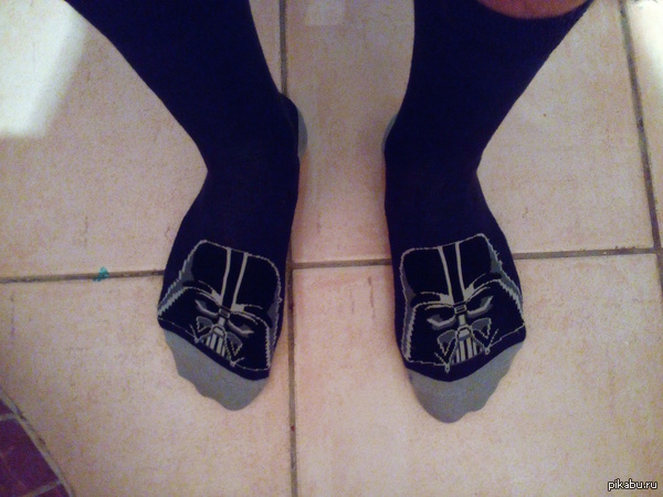 Носки темной стороны
