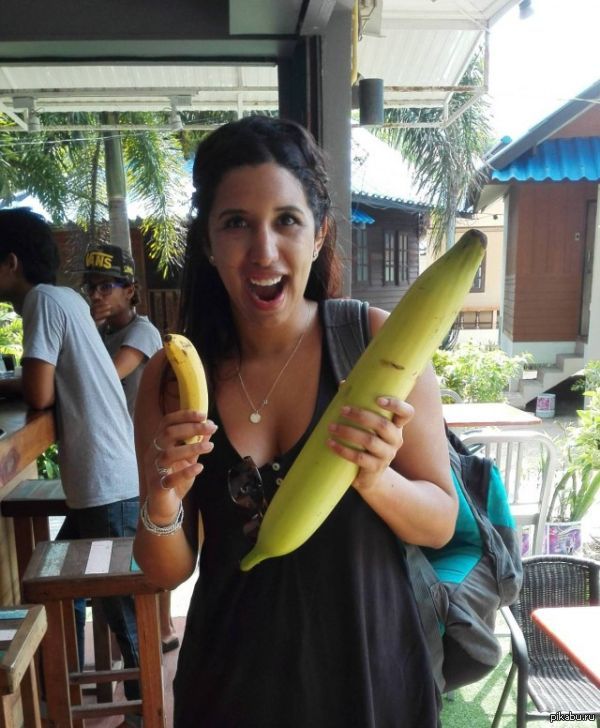Funny cocks. Смешной банан. Банан прикол. Прикольные фото с бананом. Прикольные бананы.
