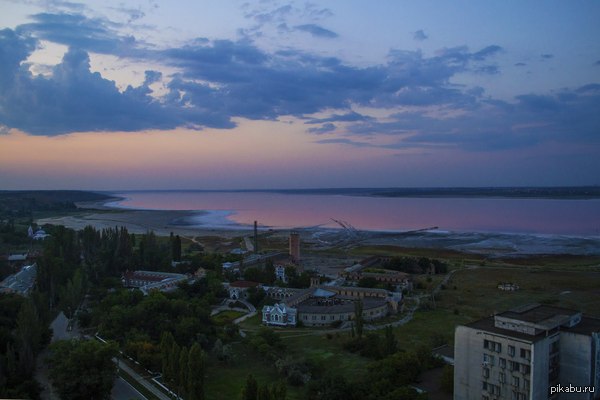 Вид на Одесский Куяльник с крыши корпуса санатория