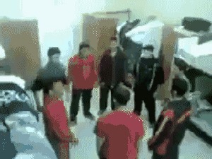 Хороший тамада Гифка, Пощечина, Игры, Шакалы