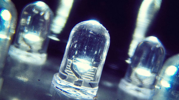 Wi-Fi ������� ���, Li-Fi - ������� � 100 ���