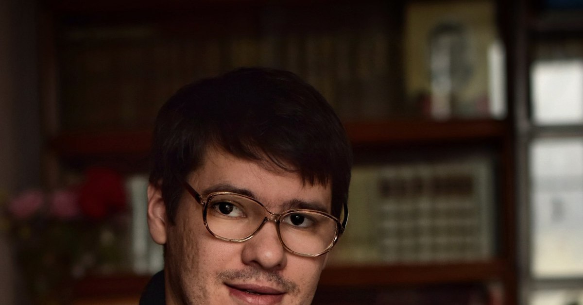 Я девственник. Вызвал ш**** а приехала сестра. Я не девственник. Девственник мем. Мальчик девственник.