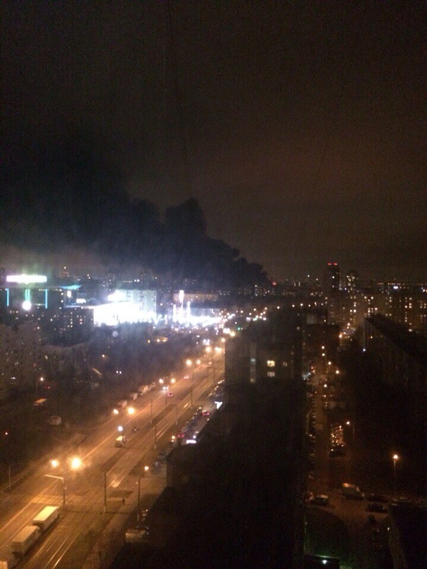 Взрыв на заводе.