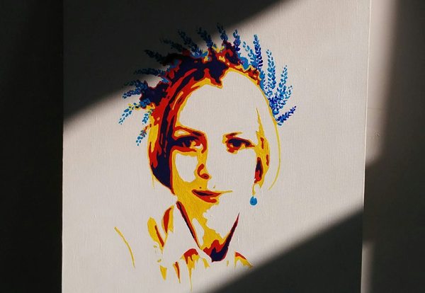 �������