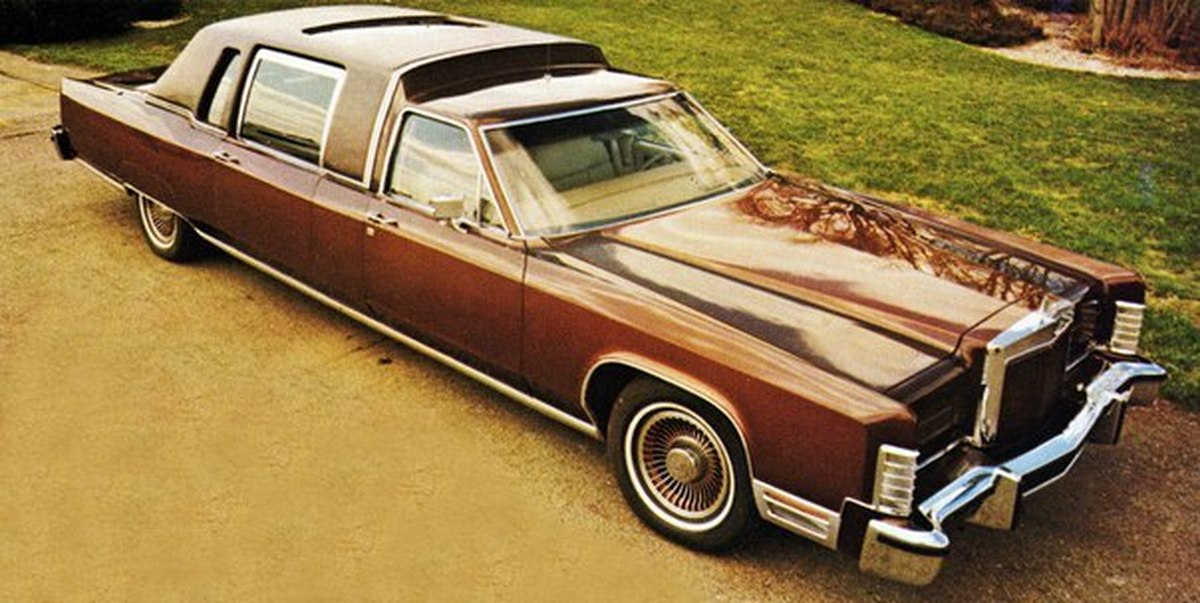 Lincoln Continental 196