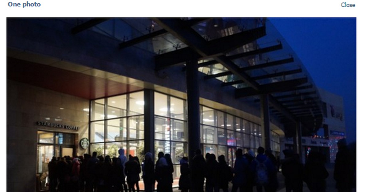 что сейчас происходит в алматы. очередь алматы. очередь в аптеке. аптека казахстан очередь. очередь в цон.