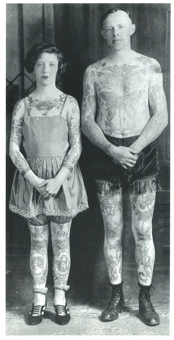 Tattooed couple, 1900s. - Pair, Tattoo, Photo, Retro