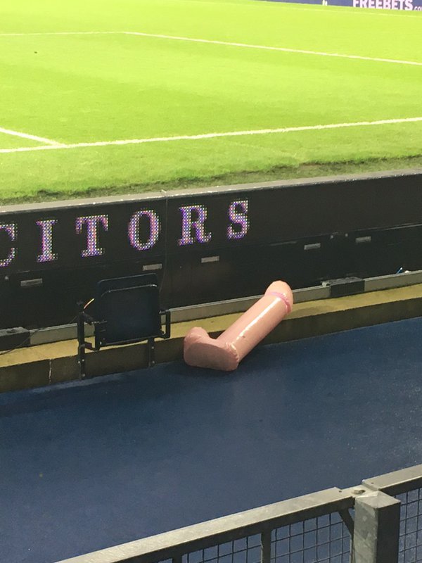 Premier League, round 17, WEST BROMWICH - BORNMUTH ... someone dropped - NSFW, Badly, A loss, Football, English Premier League