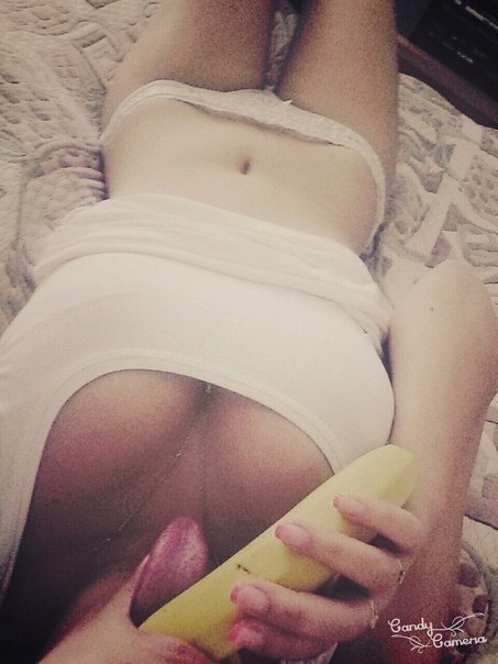 Selfie with a banana - NSFW, Selfie, Banana, Chain, Language, Underpants