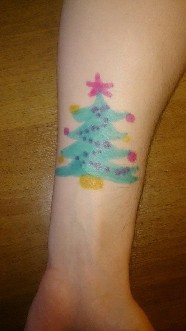 Лучший новогодний рисунок от моей сестрёнки!