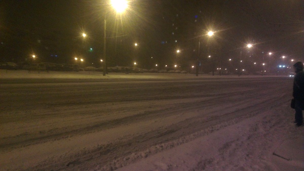 Первый нормальный снег, Минск. Всех с наступающим!