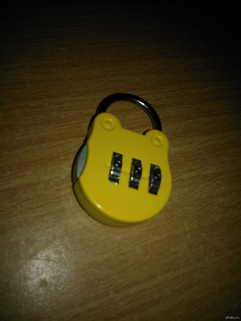 Друг сделал тоннель в ухе, моя сегодняшняя покупка | Пикабу