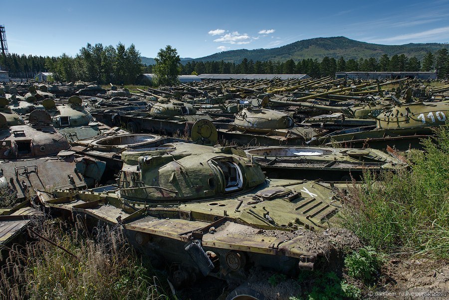 База военных лет