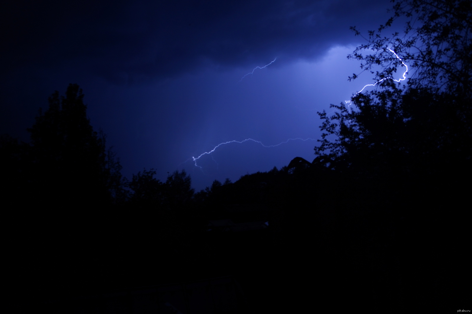 The first lightning caught. - My, The photo, Thunderstorm, Night, Lightning