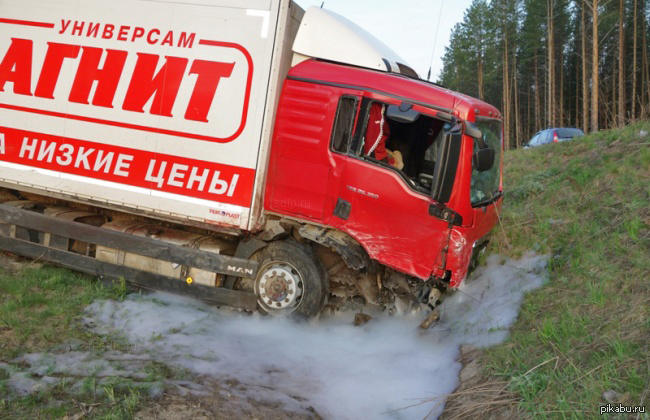 Аварии грузовиков 2014 (май) #2 Truck accident in 2014 (May) - NSFW, Моё, Видеорегистратор, Видео, ДТП, Авария