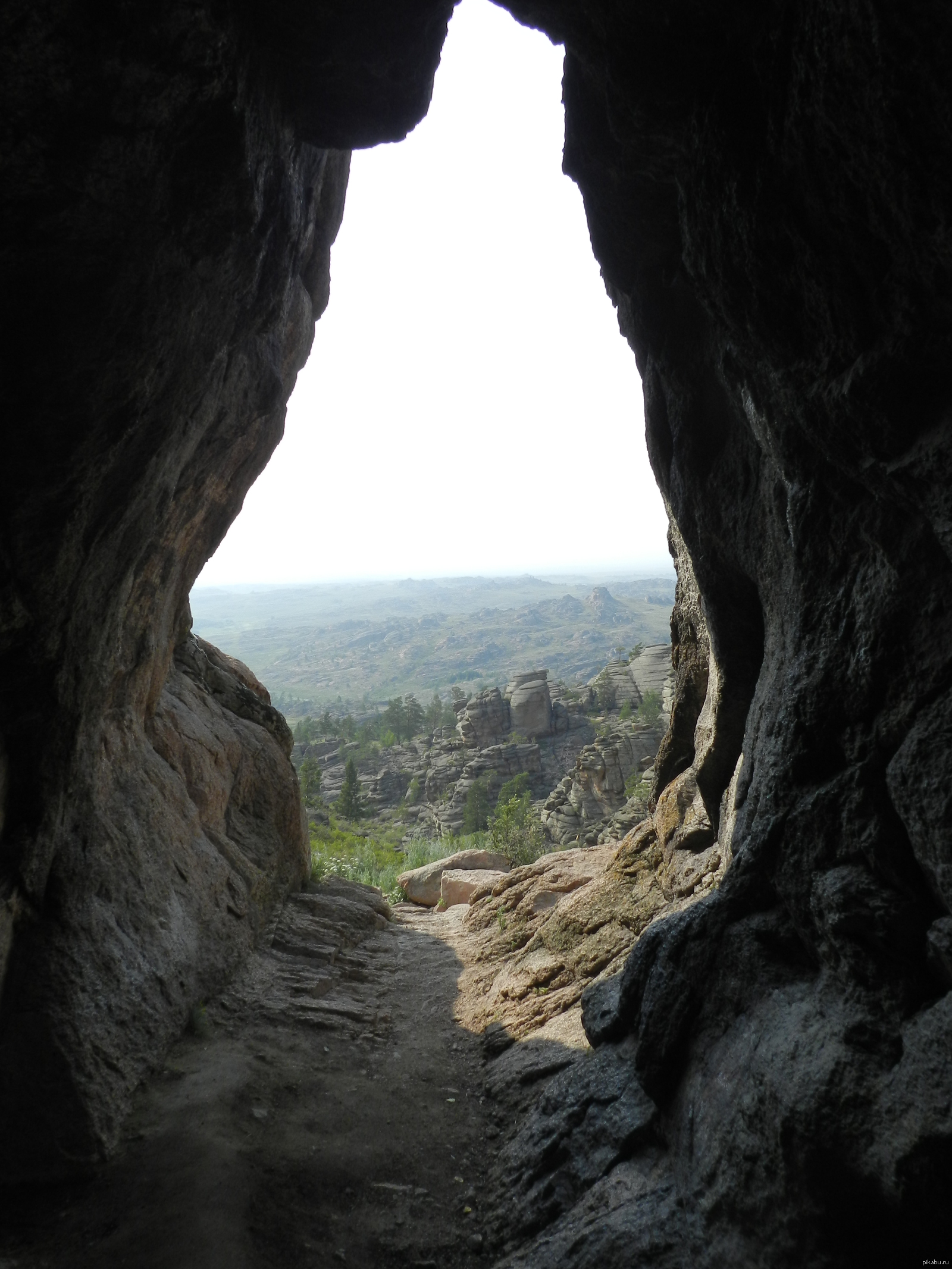 Где спрятался мальчик от злых мальчишек?. Шутки про футбол. Разинуть. Ворота откуда я вышел. Глашатай из сказки золушка.
