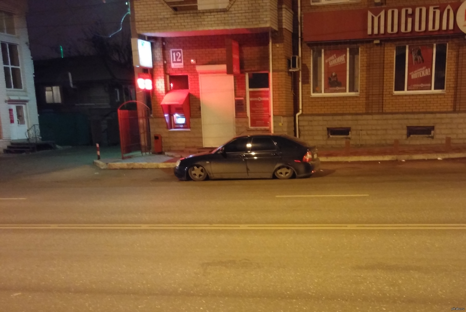 Просто заниженная приора | Пикабу