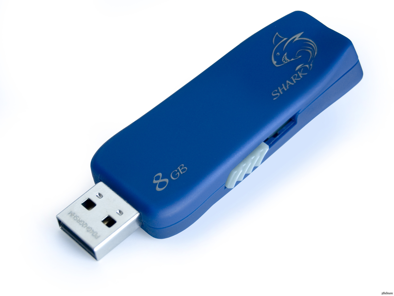 Как снять флешку. Флешка GOODRAM GOODDRIVE Shark 16gb. Флешка Qumo Shark 4gb. USB загрузочная флешка. USB загрузочную флешку 100г.