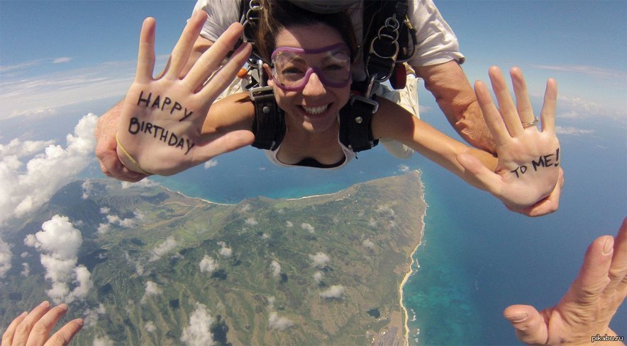 Topless Skydivers