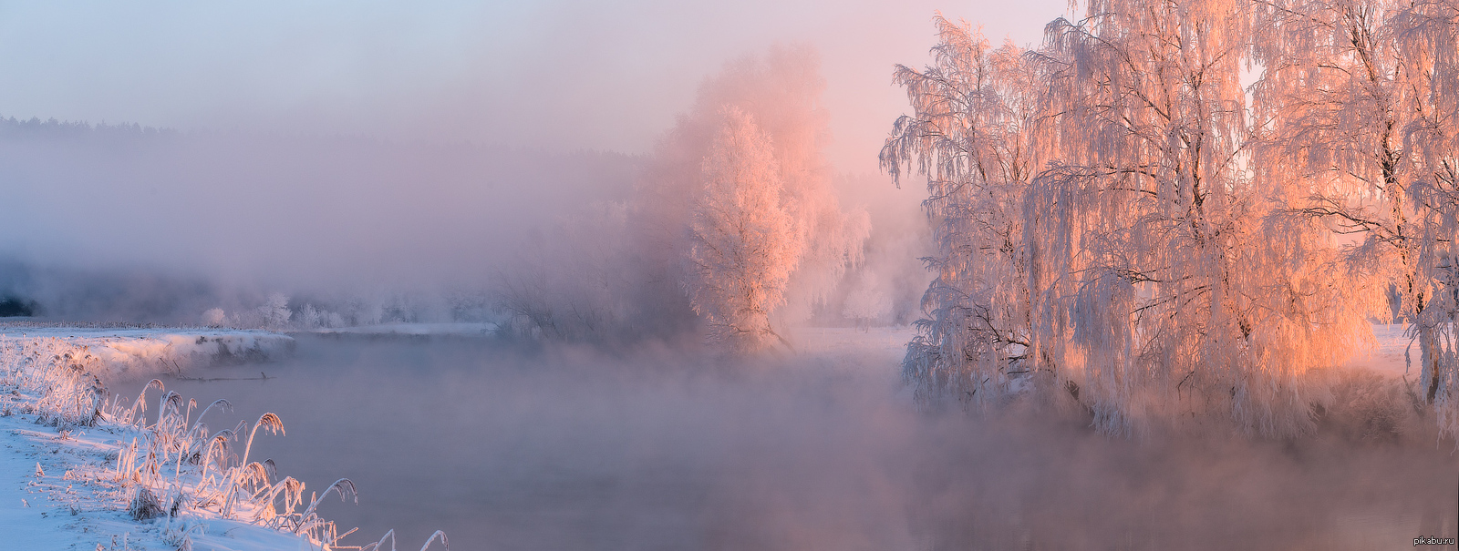 Свежий морозный воздух. Зимний пейзаж Алексея Угальникова Белоруссия. Морозное утро. Зима туман.