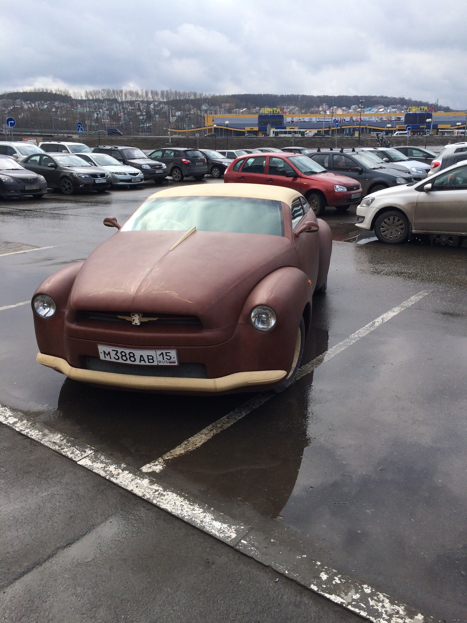 leather car - leather car, Leather wheelbarrow