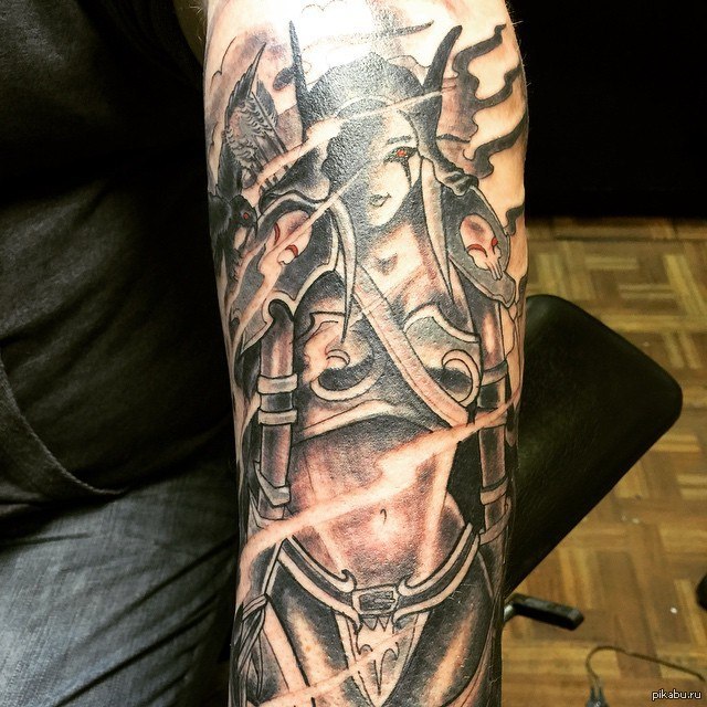 The famous Irish actor Christian Nairn (Hodor from Game of Thrones) posted his new tattoo on Instagram. - Tattoo, Hodor, Game of Thrones, Sylvanas Windrunner