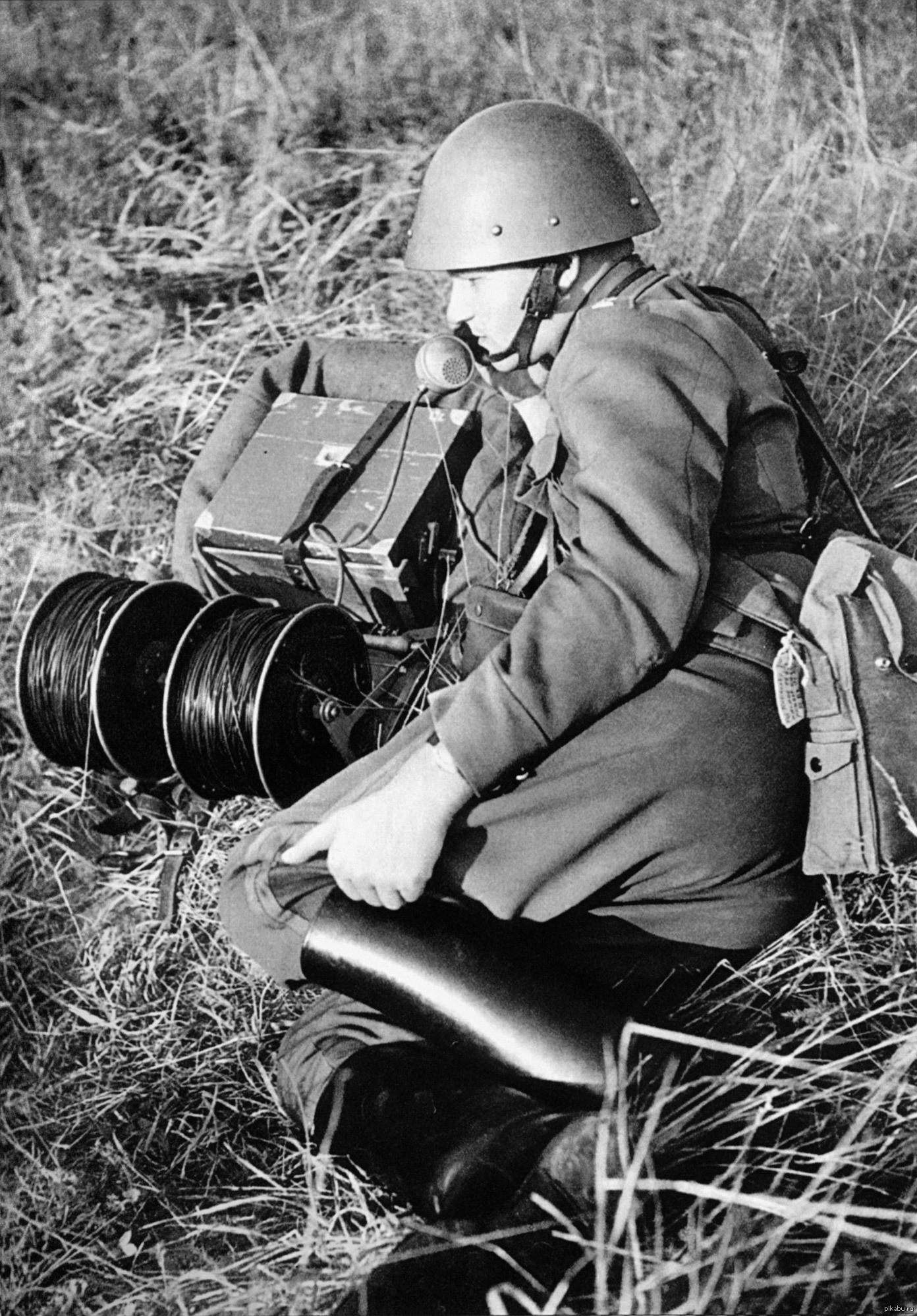 Связисты великой отечественной войны. Связисты телефонисты вов. Женщины связистки в годы великой отечественной войны 1941-1945. Связисты ркка в 1941 году. Военные связисты в годы вов.