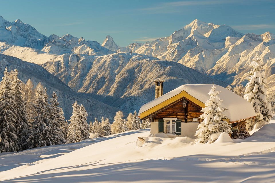 Швейцария домик в горах зима grand villa