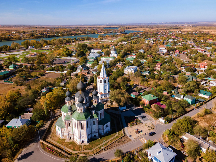 Старочеркасская на берегу Дона. Здесь находился Черкасский городок — главный центр Войска Донского после переноса Главного Войска в XVII веке.