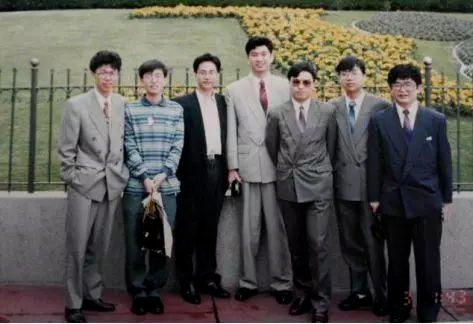 ���� ������� ������������� Huawei �� ����� ������� ������� � ��� � 1994 ����.