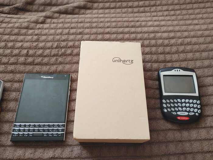 Passport, Titan � 7210
