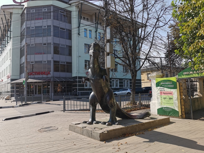 Ответ lalalalila в «Просто памятник, не знаменитый, не раскрученный»