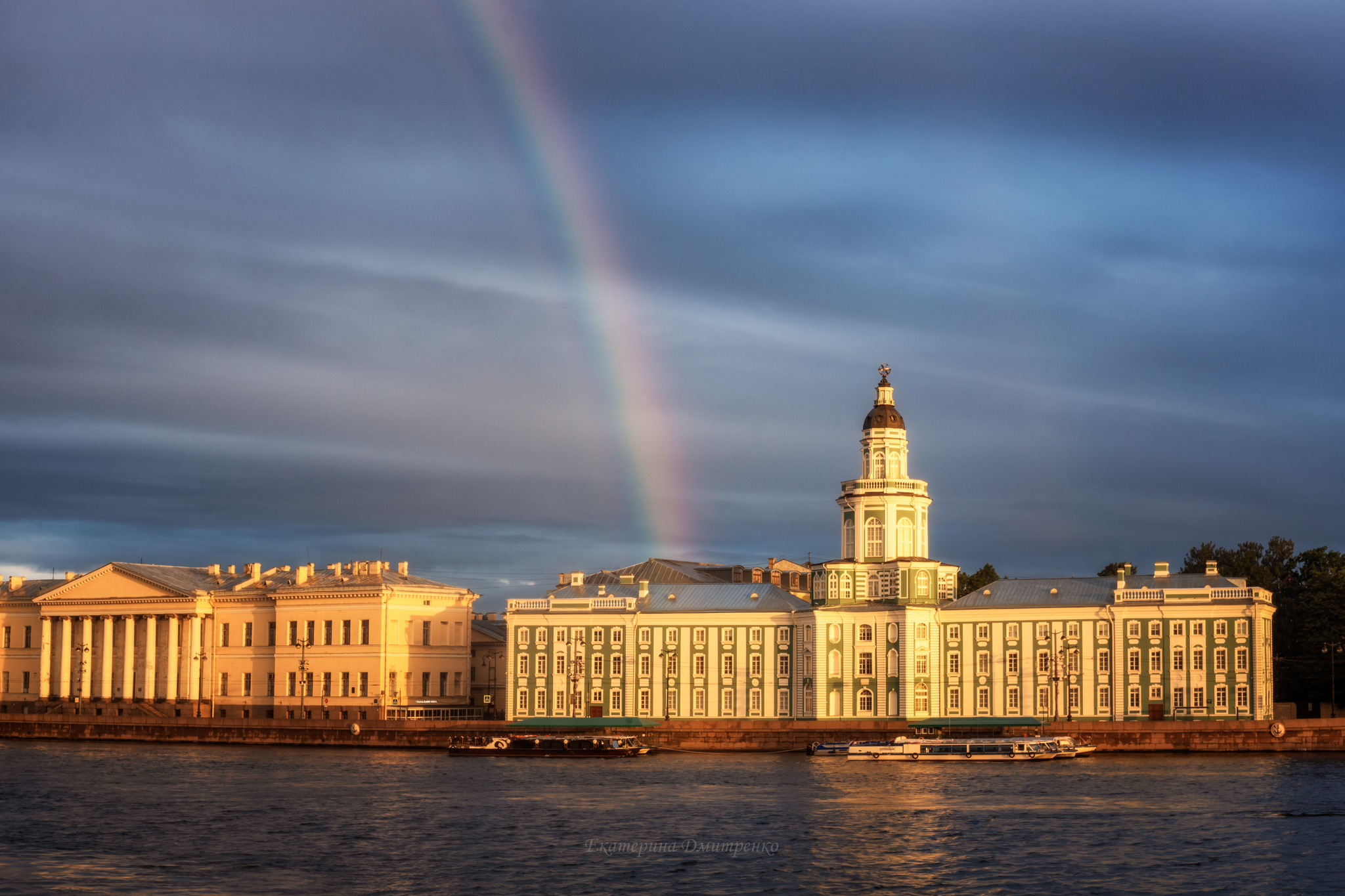 Morning in St. Petersburg - My, Landscape, The photo, Beautiful view, Saint Petersburg, Neva, Kunstkamera, Rainbow, Morning, Sunrises and sunsets, dawn, Summer, Longpost