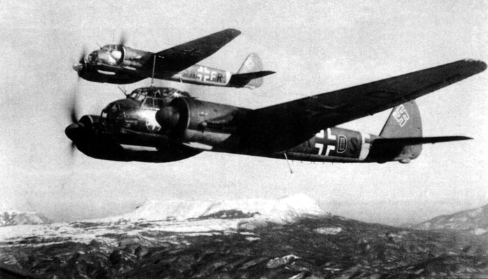 Junkers Ju 88A4 8.KG51 9K+DS � ������