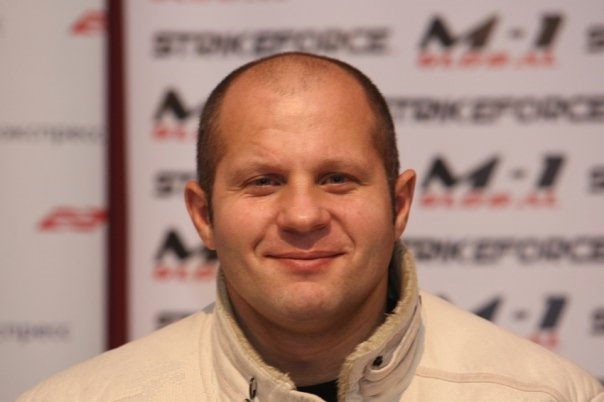Ноябрь 2009-го, в том месяце Федор впервые дрался в клетке, против Бретта Роджерса. Фото: Sergej Rosov, CC BY-SA 3.0