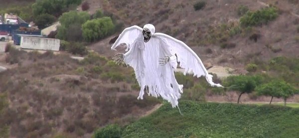 Летающее приведение. Spirit ghost. Привидение. Эстетика дементора. Доброе привидение.