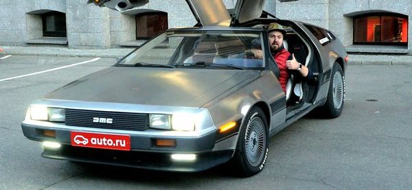 Назад в двенадцать. Делориан ДМС 12. Делориан ДМС 12 назад в будущее. GMC DELOREAN. GMC Делориан.