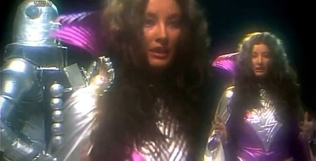 Dee d jackson automatic lover. Jackson обложки альбомов. Dee d. ди ди джексон фото сейчас. Jackson.